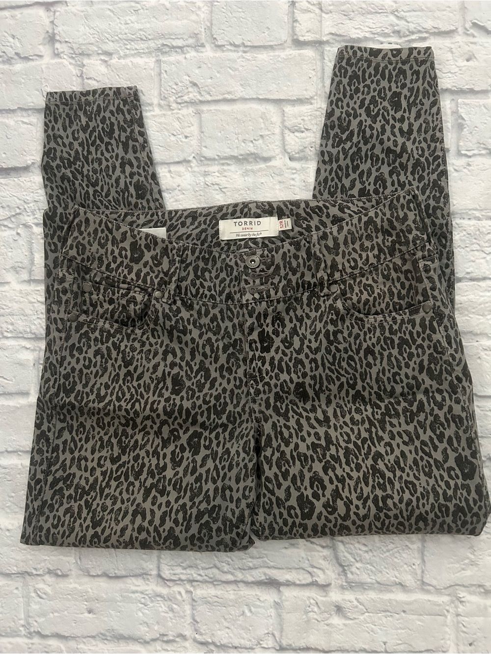 torrid Gray and Black Leopard Print Skinny Jeans